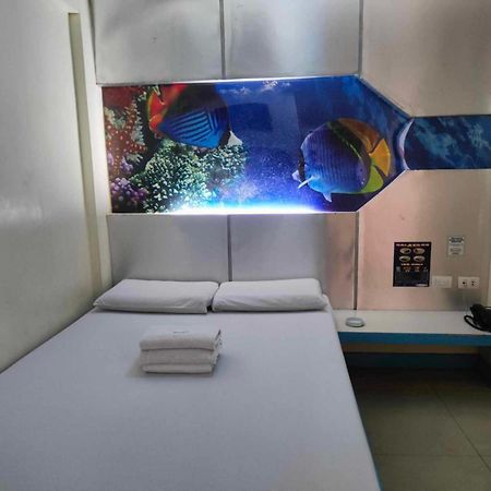 Astrotel Divisoria Manila Bagian luar foto
