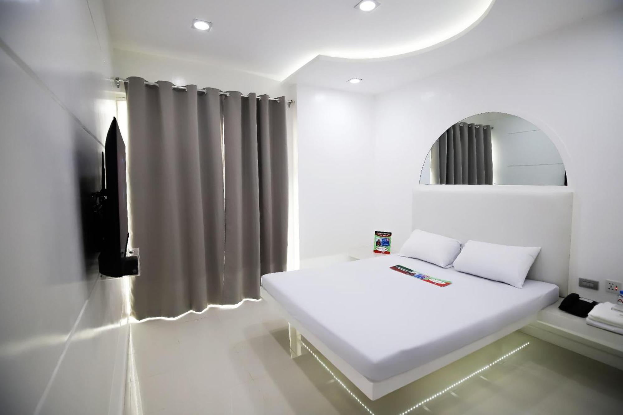 Astrotel Divisoria Manila Bagian luar foto