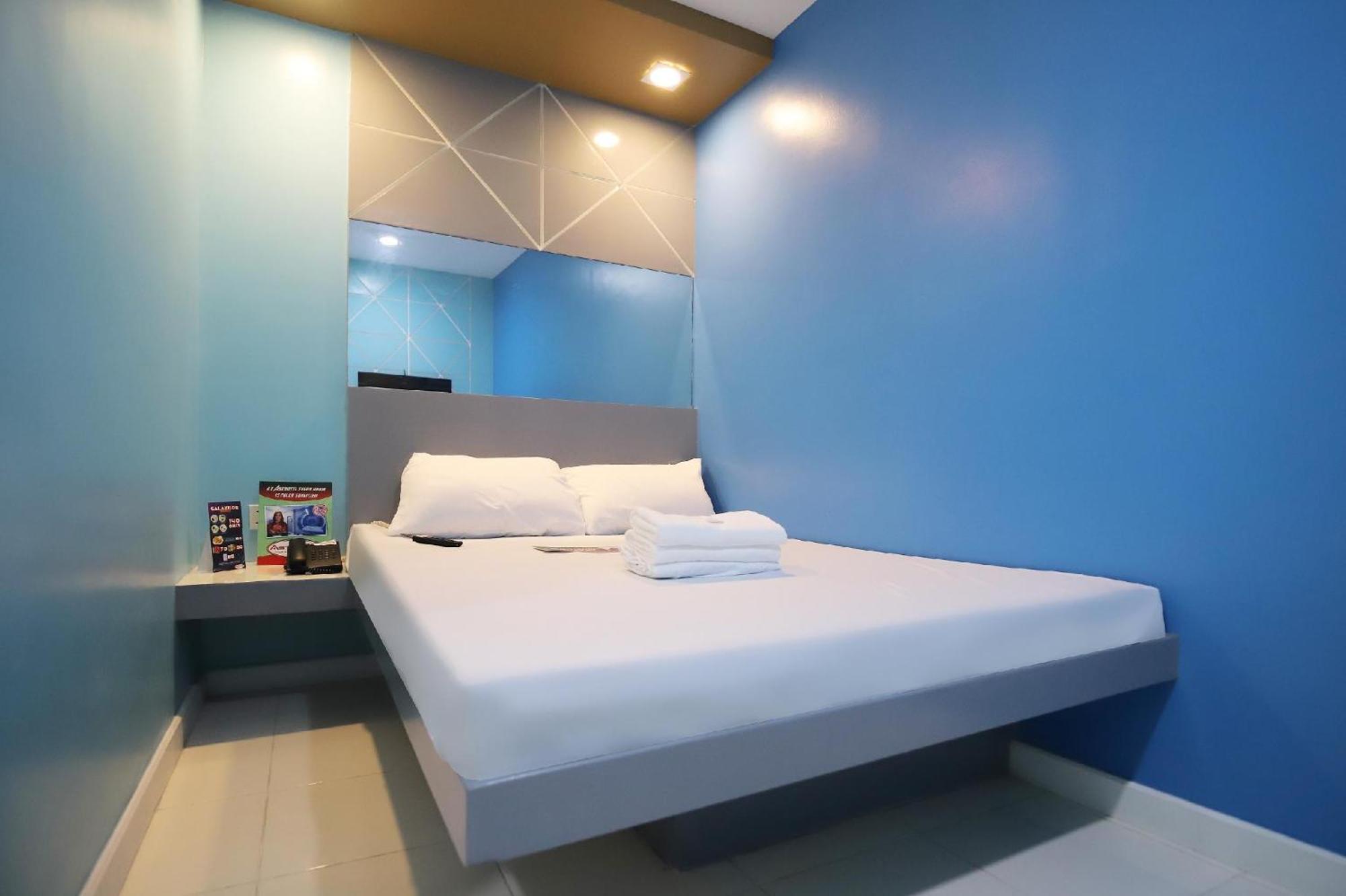 Astrotel Divisoria Manila Bagian luar foto